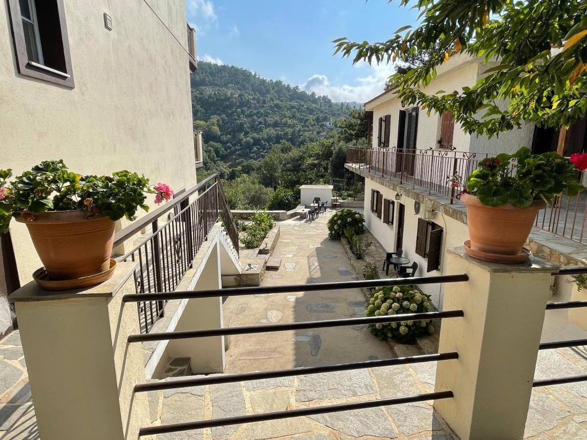Studio With Loft Raxes Ikaria #5 Raches  ภายนอก รูปภาพ